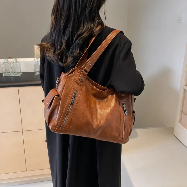 Bolsa Grande Feminina com Alça Adicional